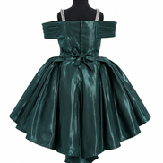 Elegant emerald green satin formal dress